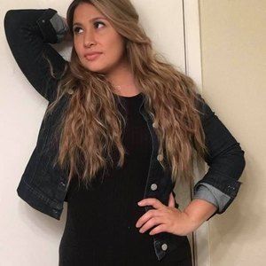 Meet your Posher, Lorena